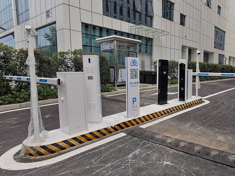 无人值守停车场管理